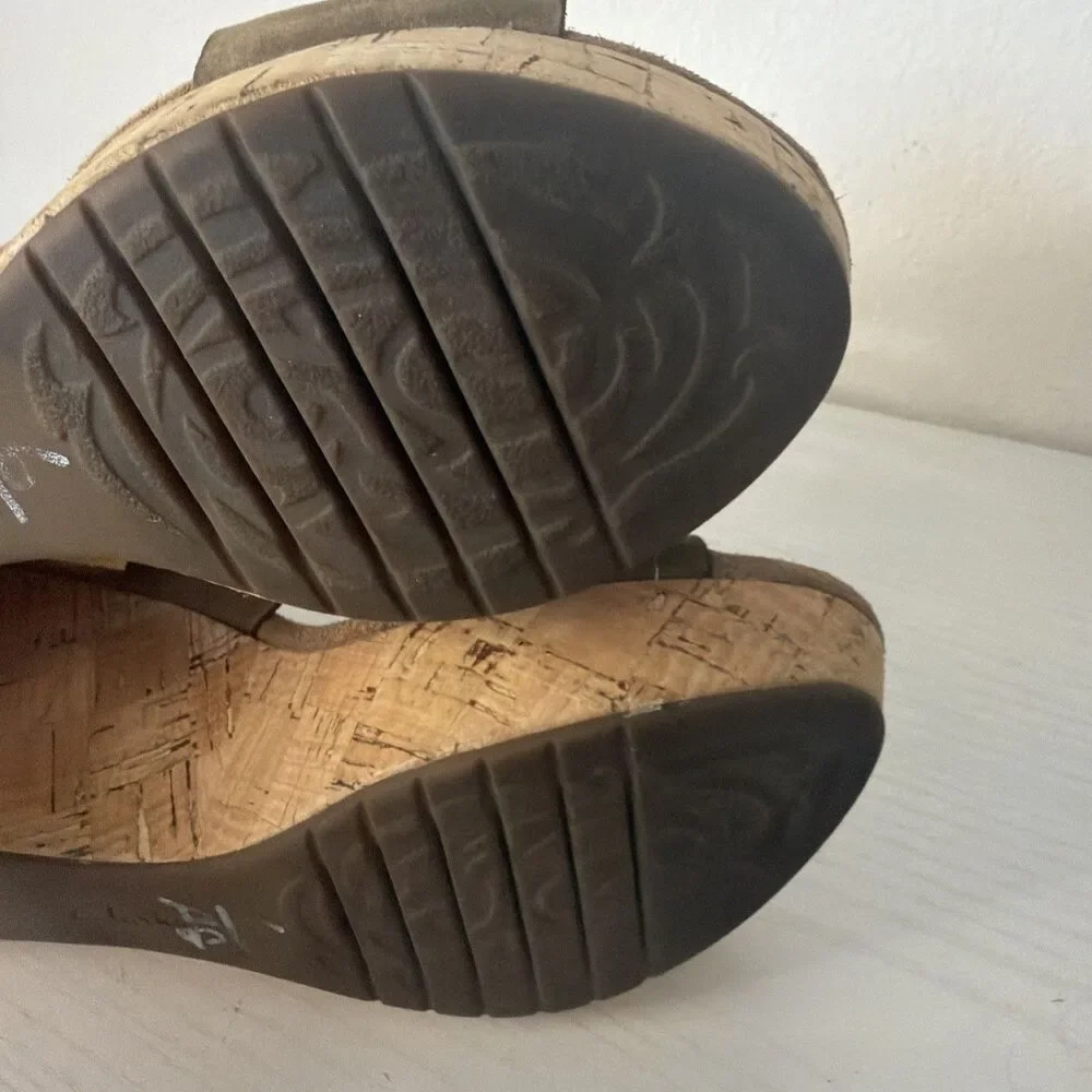 Clarks Artisan Wedge Sandals Women's 7 M Leather Slingback Cork Platform Y2K